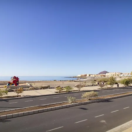 The Sunrise & Seaview Penthouse - By Medano4you *