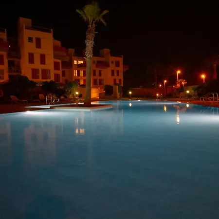 The Sunrise & Seaview Penthouse - By Medano4you דירה אל מדאנו